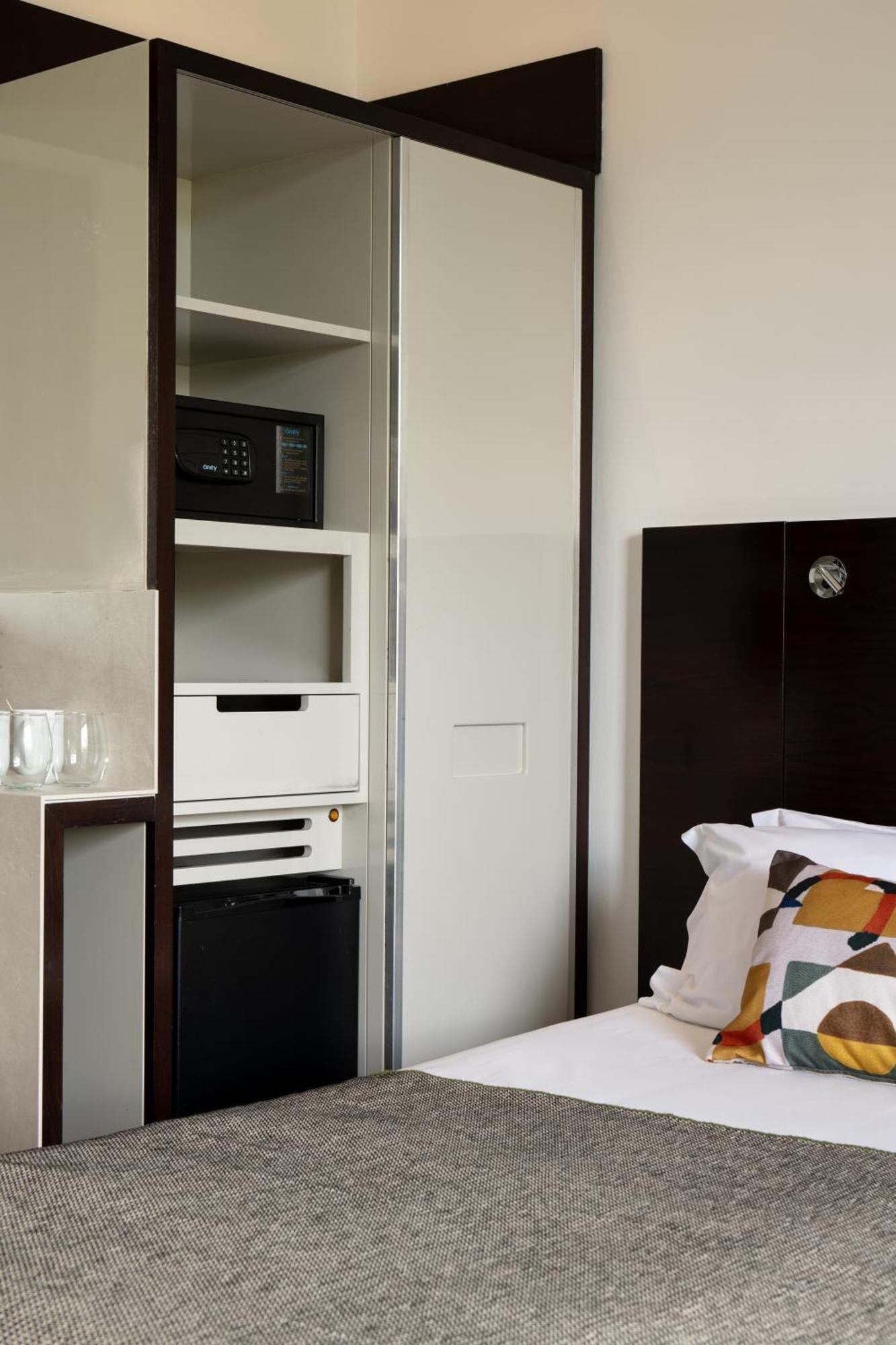 วัวลา บากัตเตล โฮเต็ล Hotel Moka ภายนอก รูปภาพ