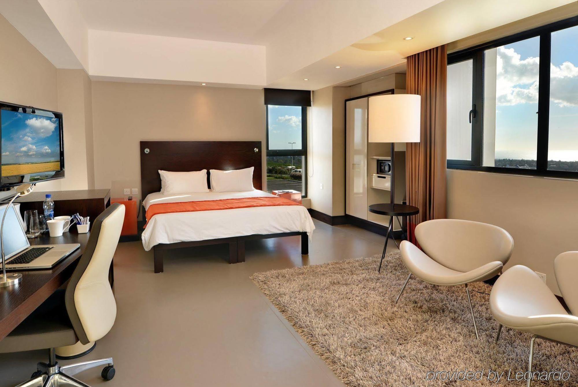 วัวลา บากัตเตล โฮเต็ล Hotel Moka ภายนอก รูปภาพ